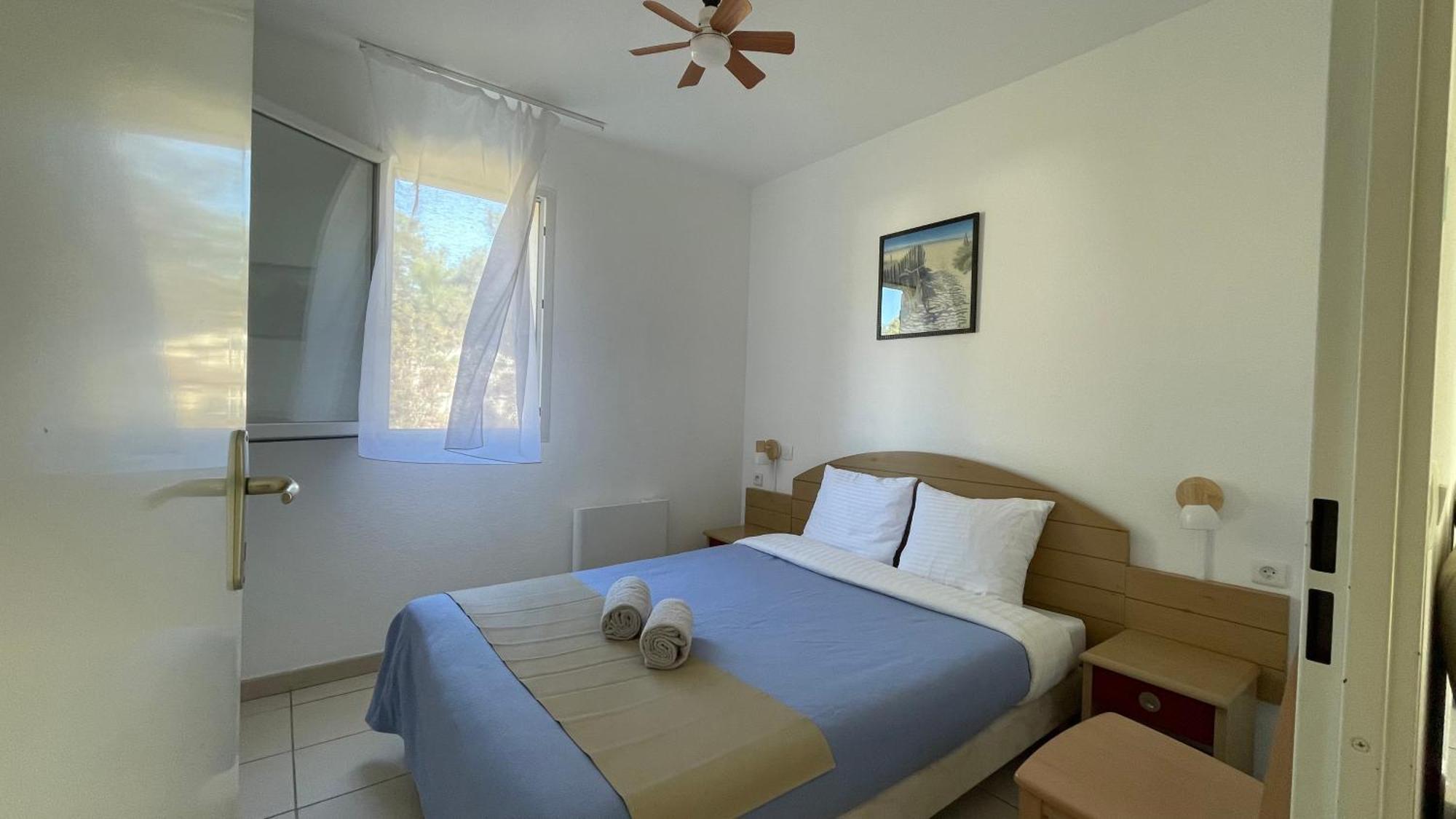 אונדרה Chalet Paisible A La Plage, Piscine Et Tennis מראה חיצוני תמונה