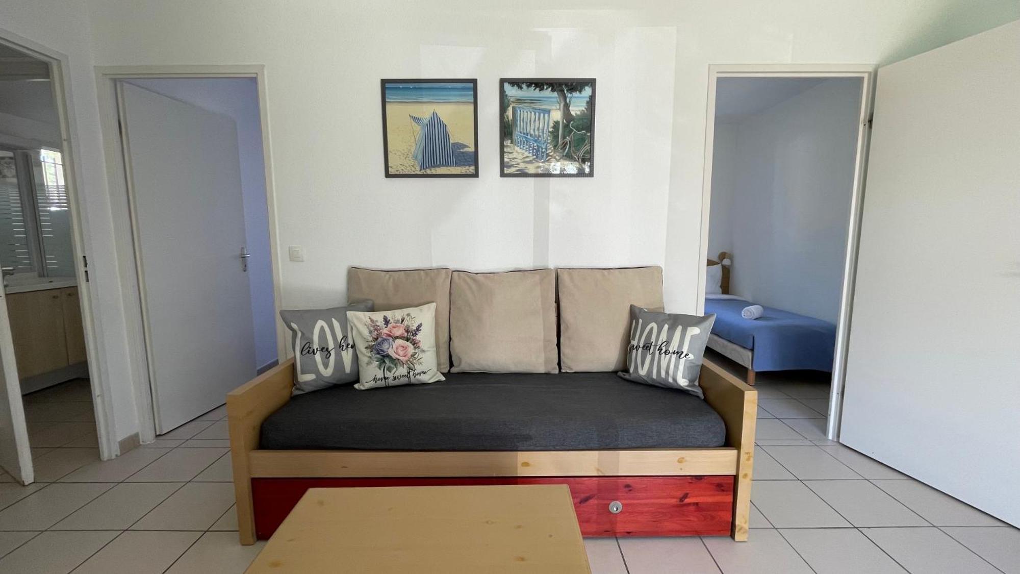אונדרה Chalet Paisible A La Plage, Piscine Et Tennis מראה חיצוני תמונה